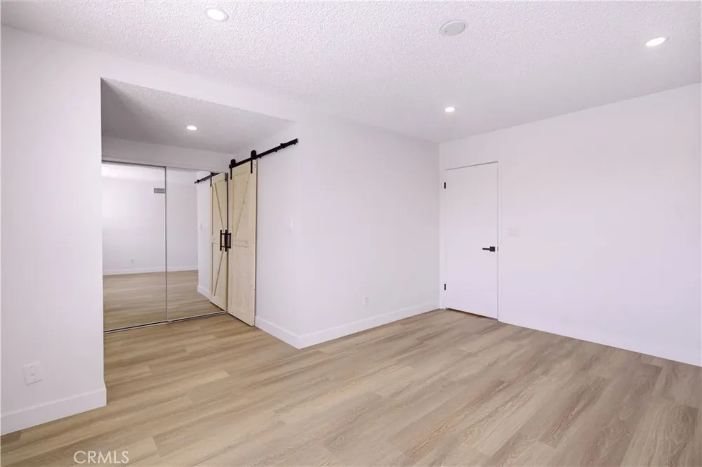 27611 Foster Highland, CA 92346