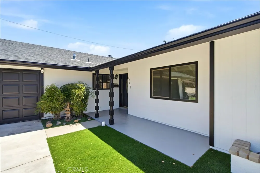 27611 Foster Highland, CA 92346
