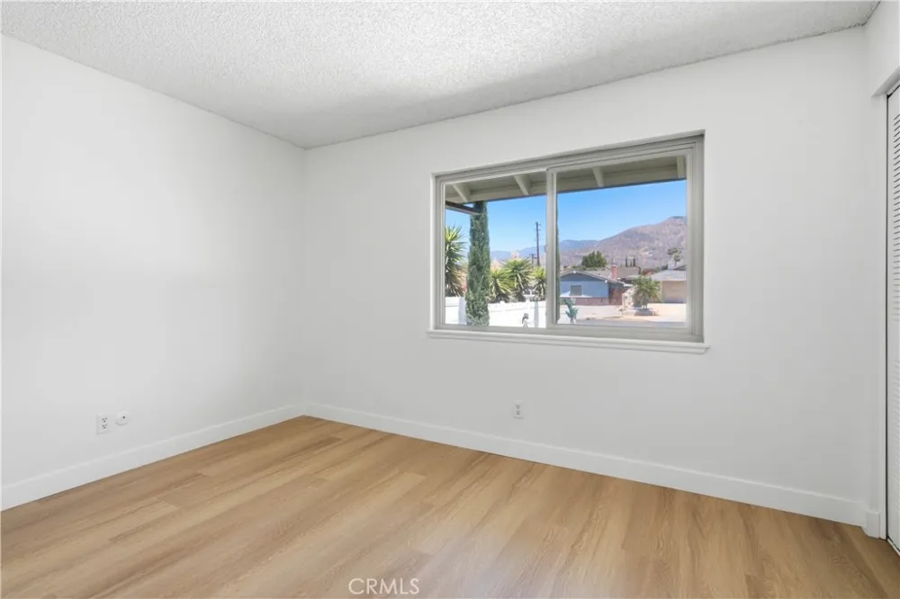 27611 Foster Highland, CA 92346
