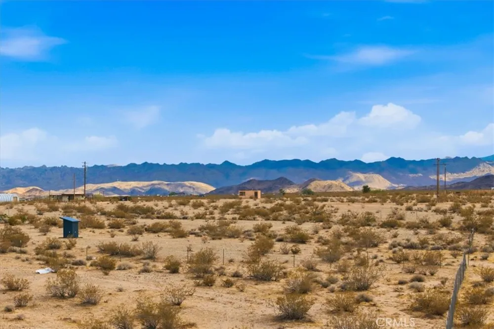 Sand Trail Joshua Tree, CA 92252