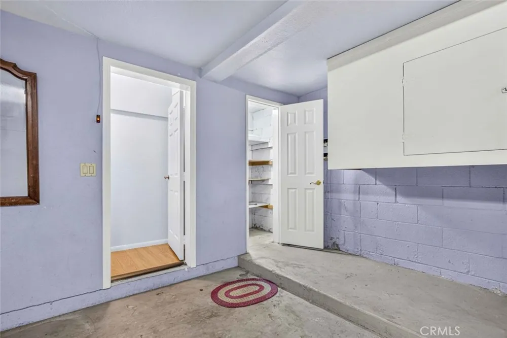 722 E Orange Grove Avenue #D Burbank, CA 91501