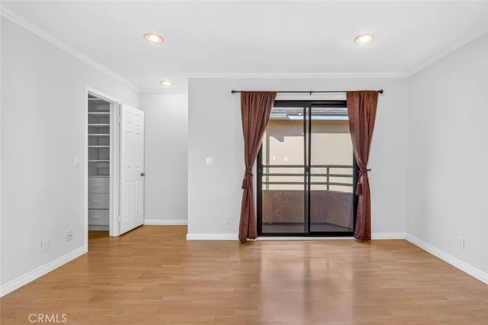 722 E Orange Grove Avenue #D Burbank, CA 91501