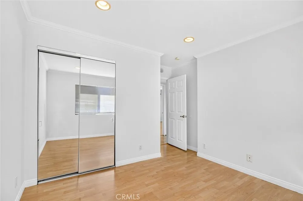 722 E Orange Grove Avenue #D Burbank, CA 91501