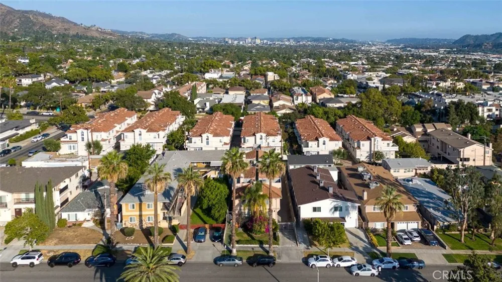 722 E Orange Grove Avenue #D Burbank, CA 91501