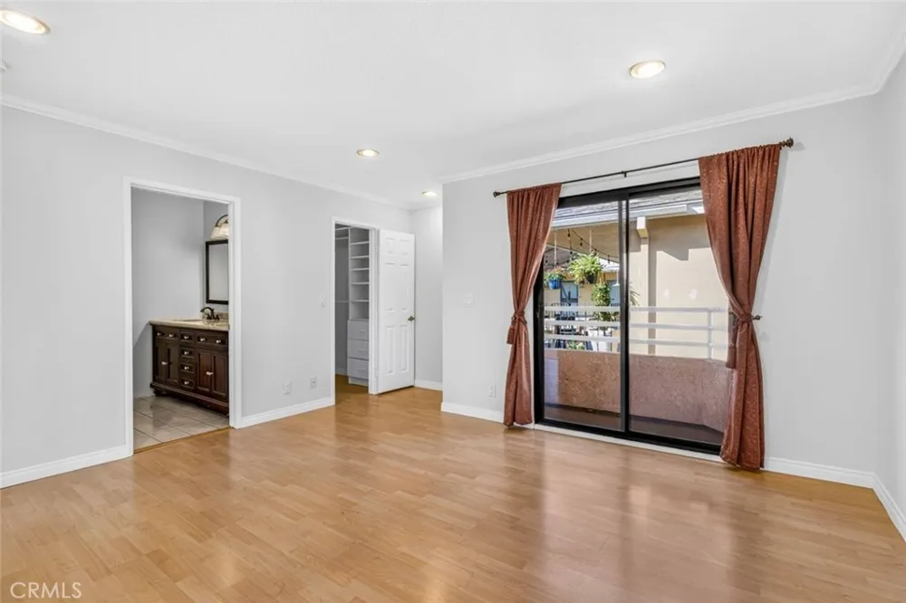 722 E Orange Grove Avenue #D Burbank, CA 91501