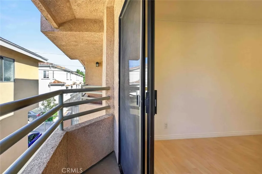 722 E Orange Grove Avenue #D Burbank, CA 91501