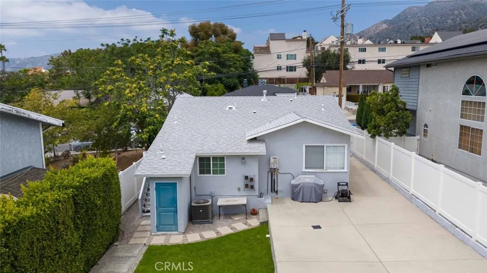7118 Valmont Street Tujunga, CA 91042