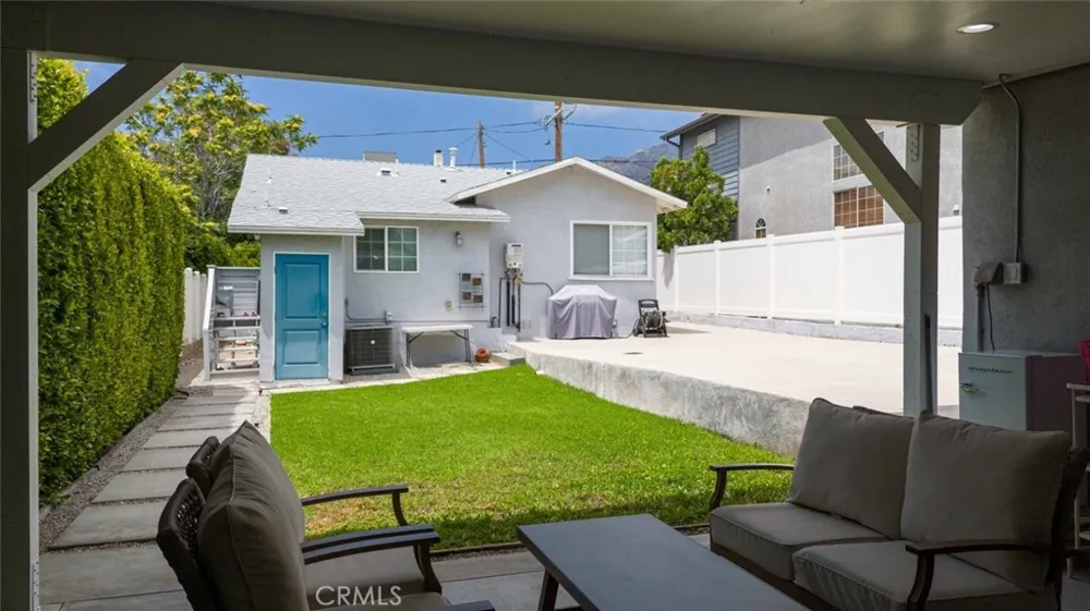 7118 Valmont Street Tujunga, CA 91042