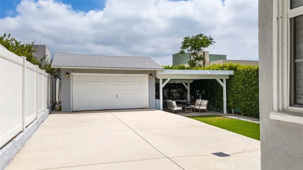 7118 Valmont Street Tujunga, CA 91042