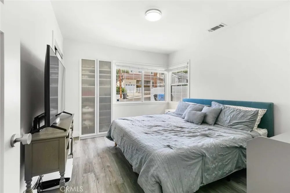 7118 Valmont Street Tujunga, CA 91042