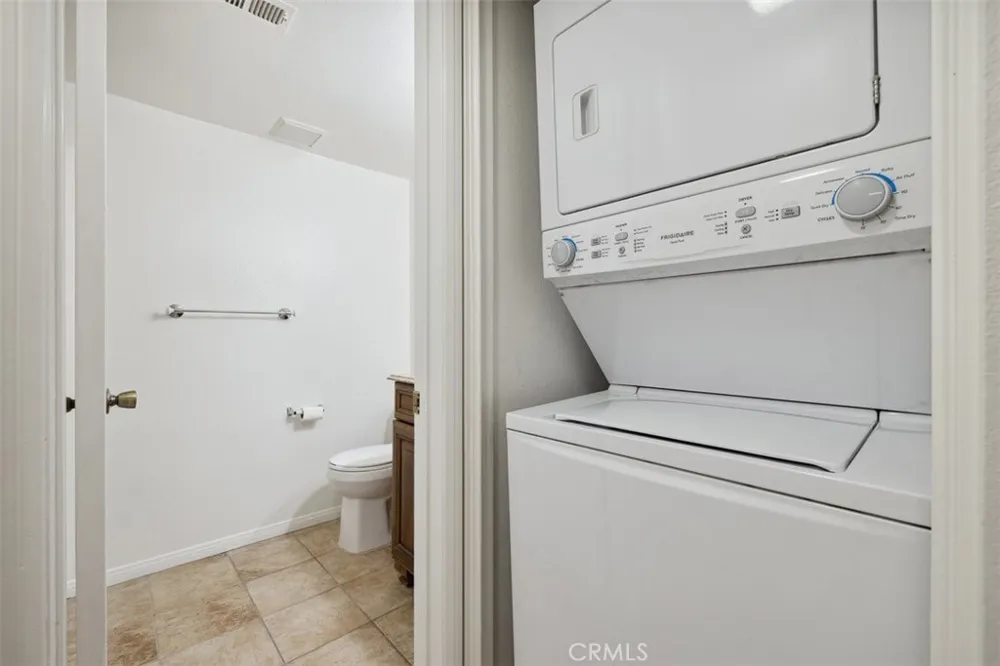 614 Sunfish Port Hueneme, CA 93041