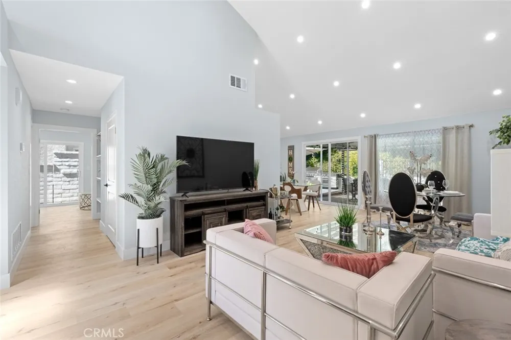 22465 Melida Mission Viejo, CA 92691