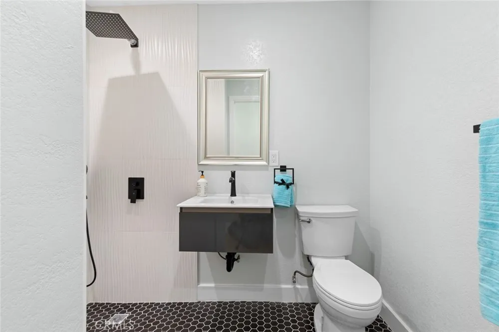 22465 Melida Mission Viejo, CA 92691