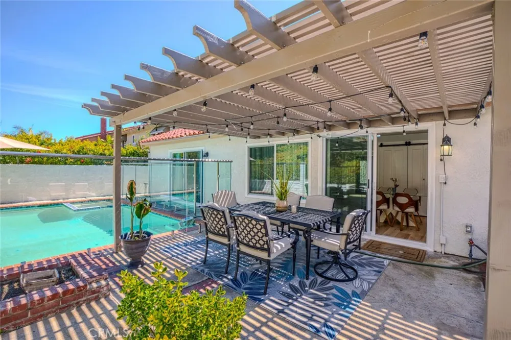 22465 Melida Mission Viejo, CA 92691