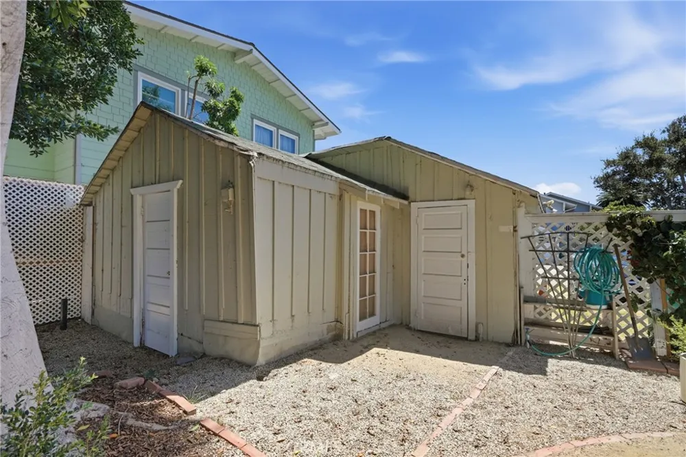 319 W Mission Street Santa Barbara, CA 93101