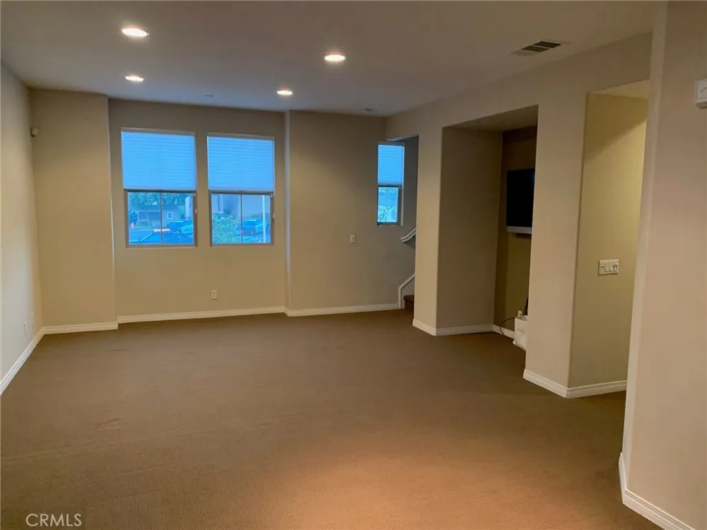 608 Asbury Drive Claremont, CA 91711
