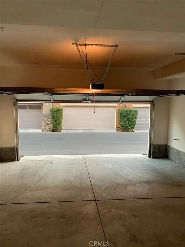 608 Asbury Drive Claremont, CA 91711