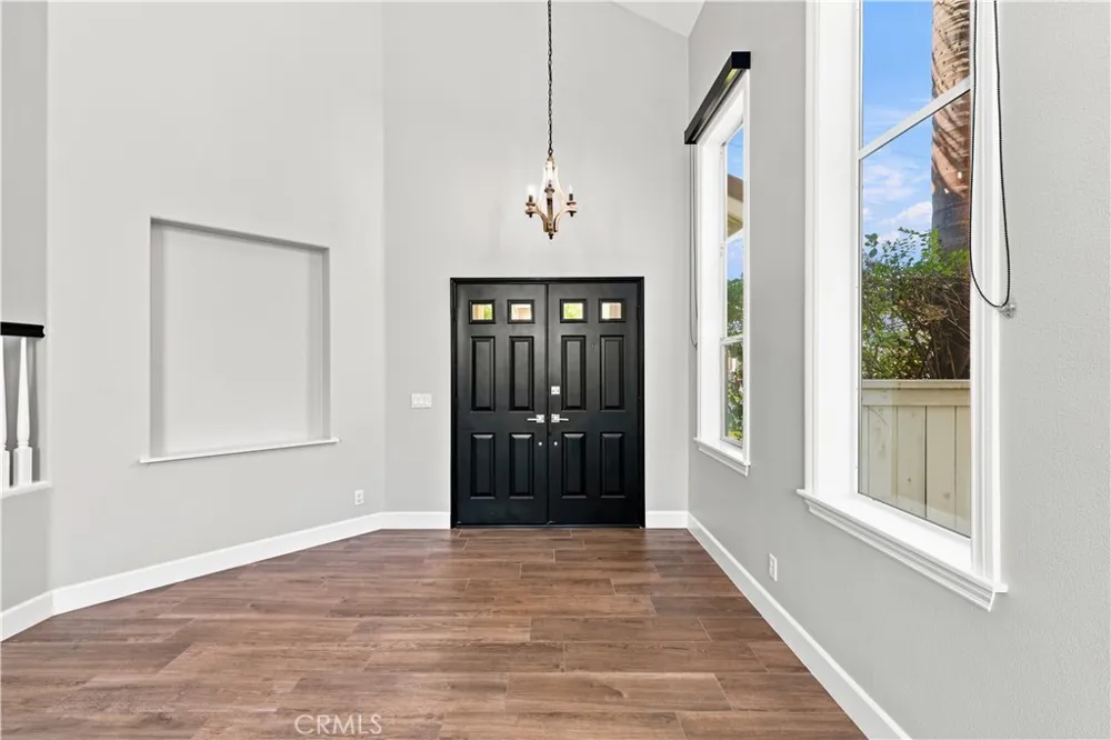 2681 Bentley Street Orange, CA 92867