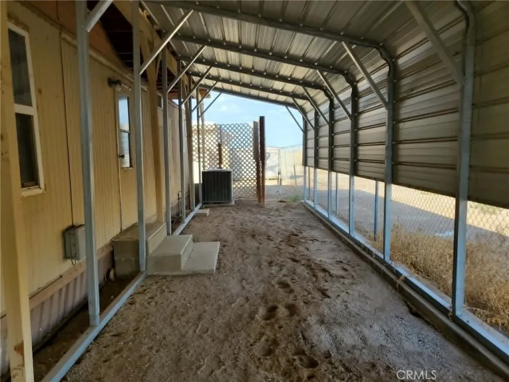 5623 Colorado River Road Blythe, CA 92225