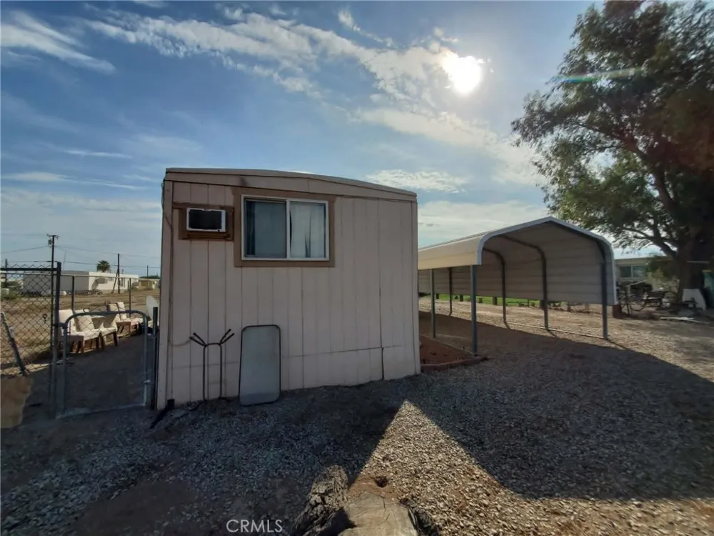 5623 Colorado River Road Blythe, CA 92225