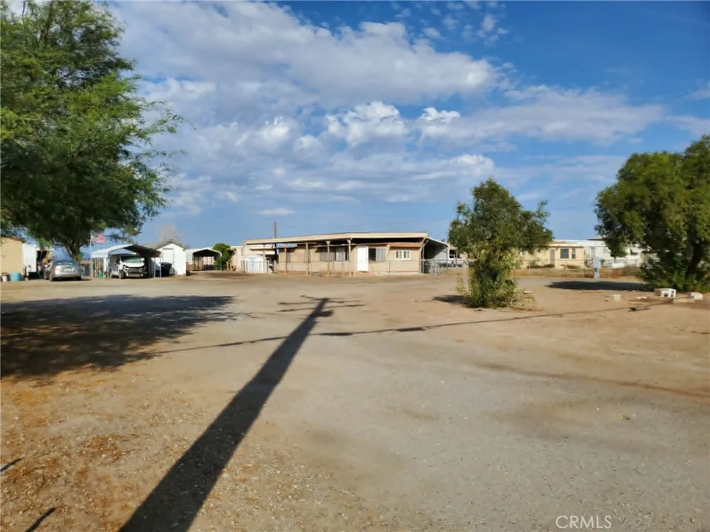 5623 Colorado River Road Blythe, CA 92225
