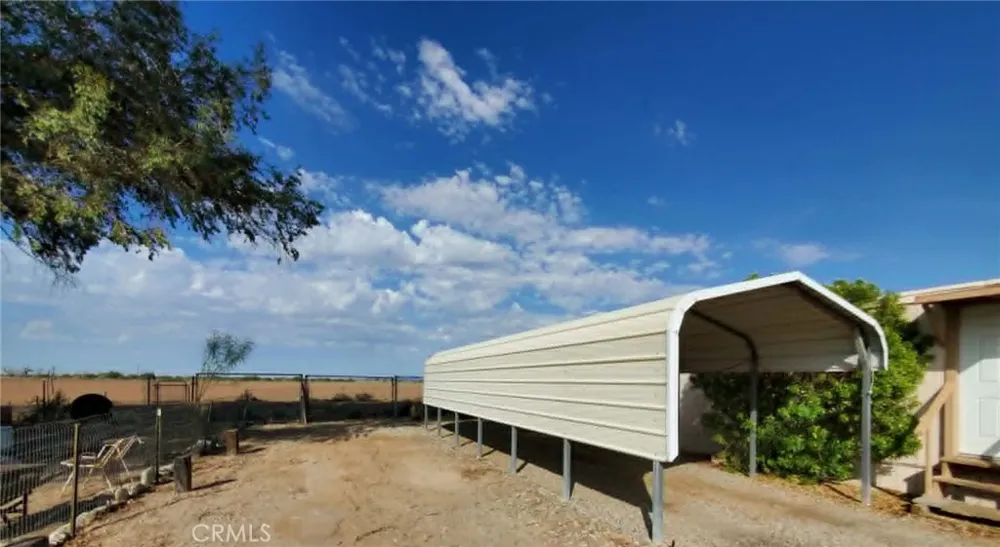 5623 Colorado River Road Blythe, CA 92225