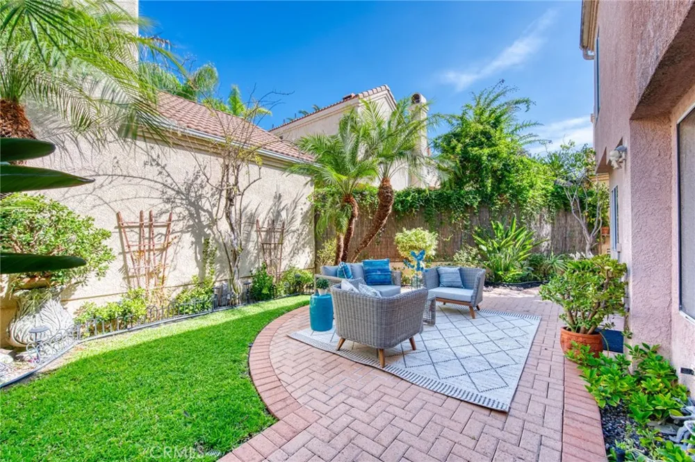 9 Channel Island Street Aliso Viejo, CA 92656