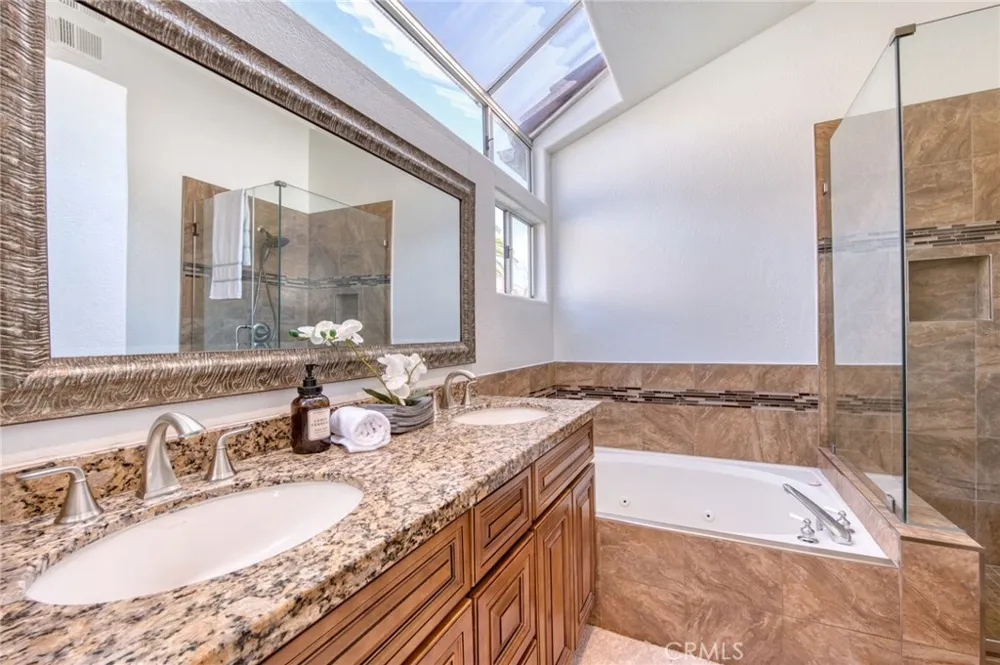 9 Channel Island Street Aliso Viejo, CA 92656
