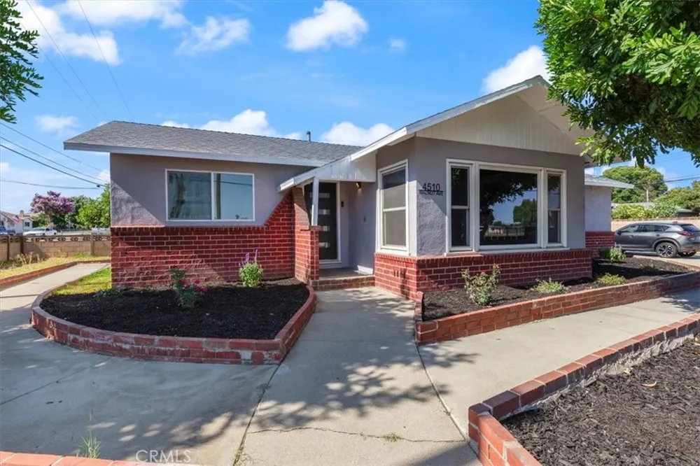 4510 Walnut Chino, CA 91710