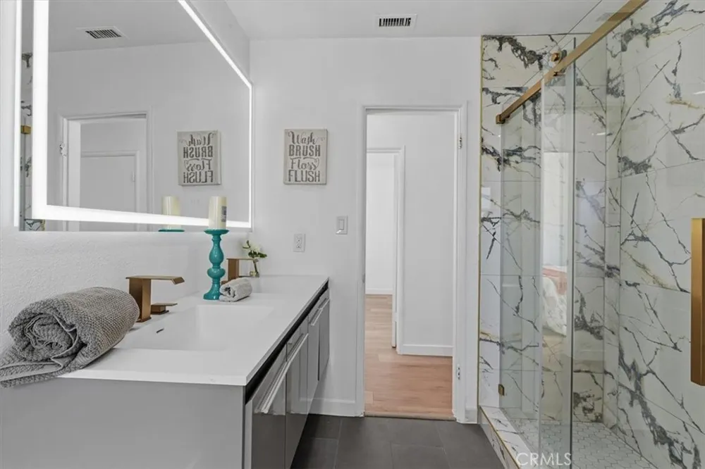 4510 Walnut Chino, CA 91710