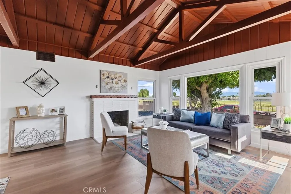 4510 Walnut Chino, CA 91710