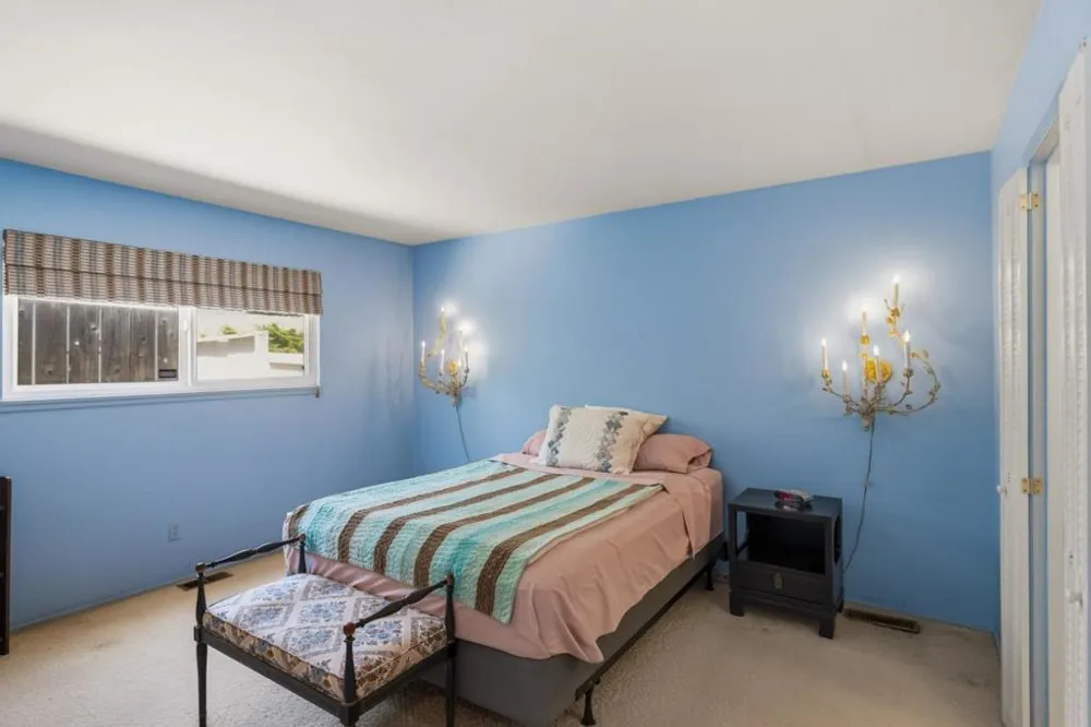 25990 S Carmel Hills Drive Carmel, CA 93923