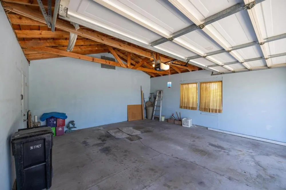 25990 S Carmel Hills Drive Carmel, CA 93923