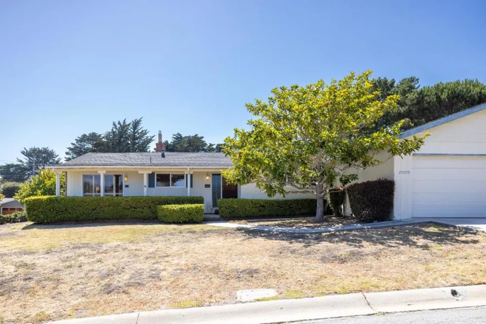 25990 S Carmel Hills Drive Carmel, CA 93923