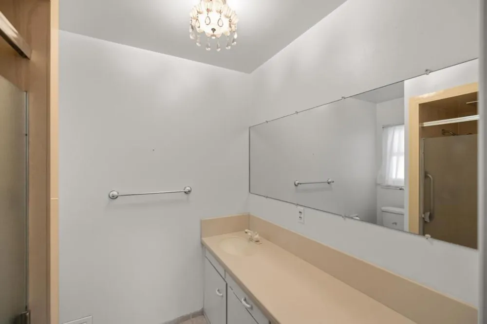 25990 S Carmel Hills Drive Carmel, CA 93923