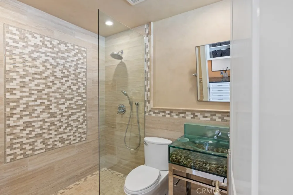 27532 Boothill Court Laguna Hills, CA 92653