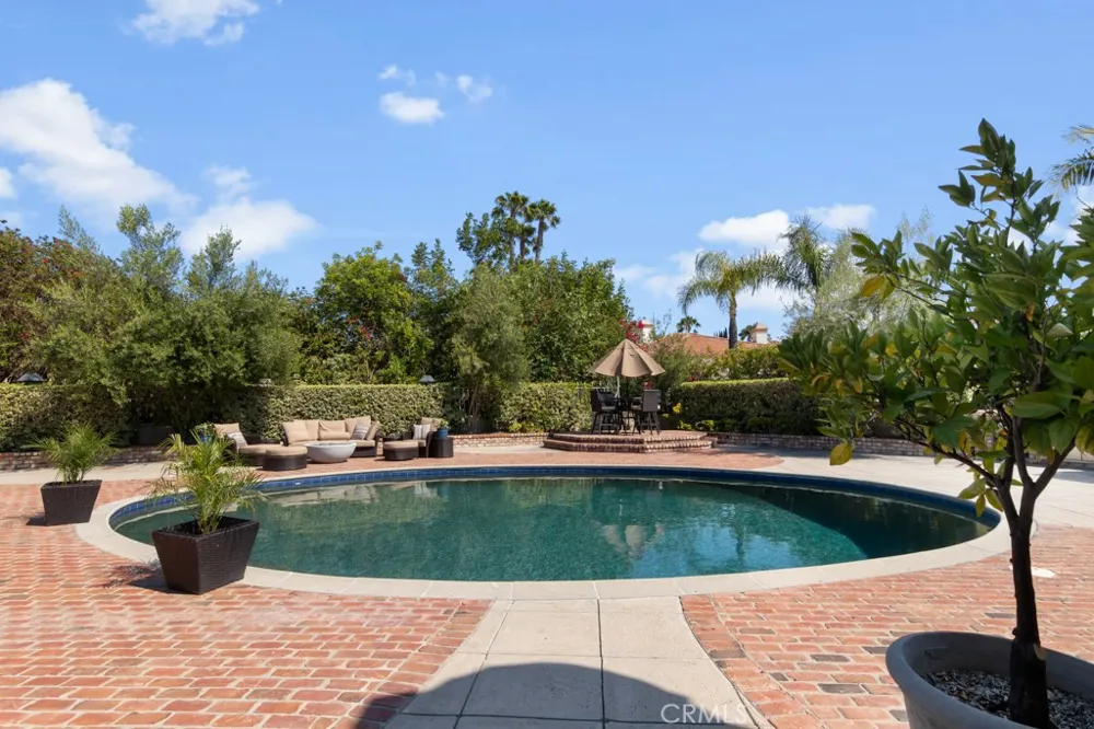 27532 Boothill Court Laguna Hills, CA 92653
