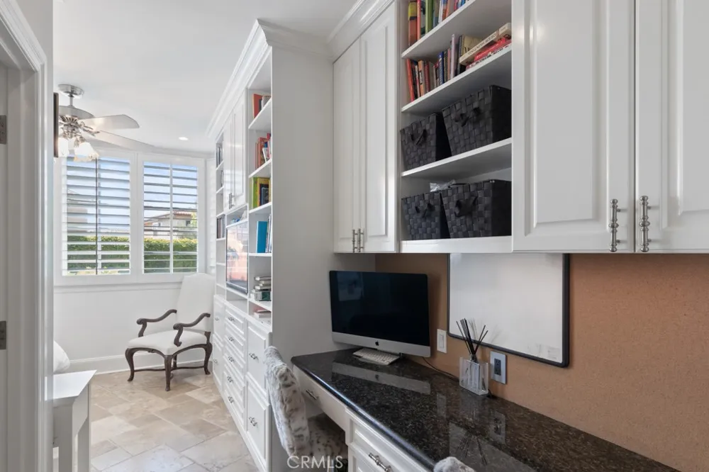 27532 Boothill Court Laguna Hills, CA 92653