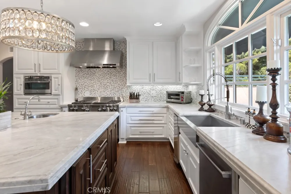 27532 Boothill Court Laguna Hills, CA 92653