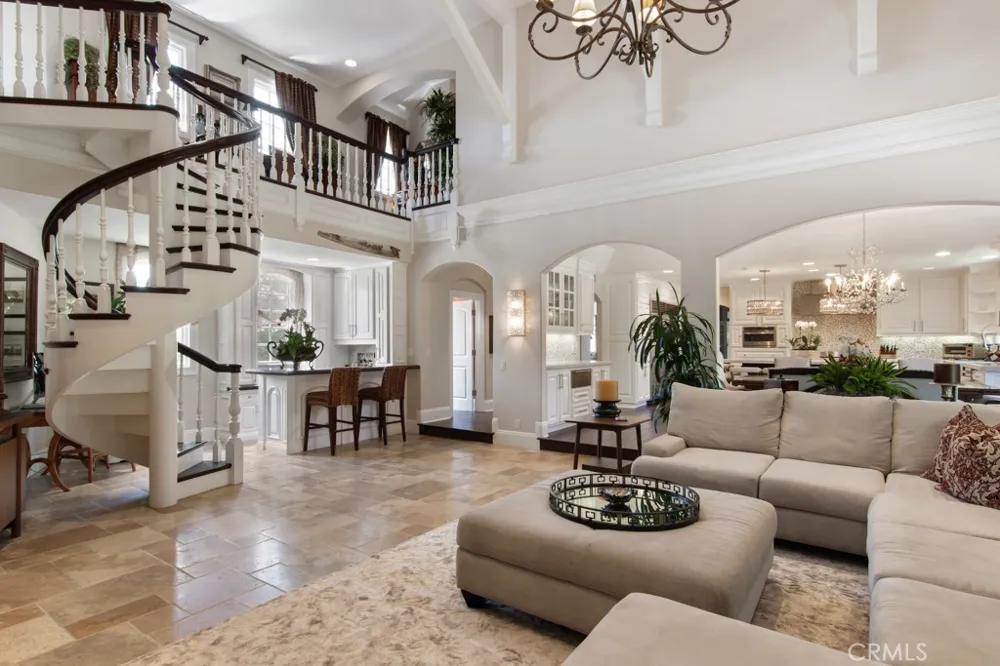 27532 Boothill Court Laguna Hills, CA 92653