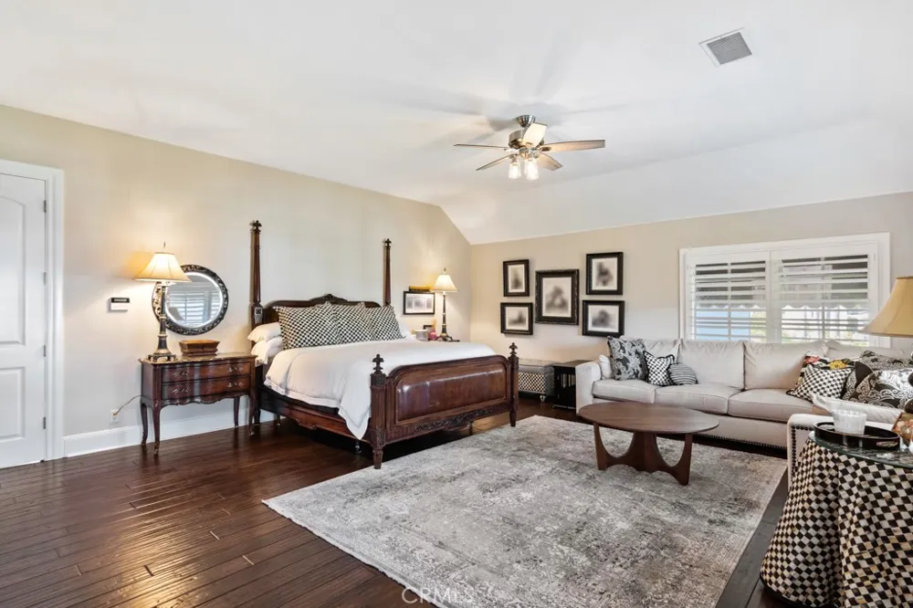 27532 Boothill Court Laguna Hills, CA 92653