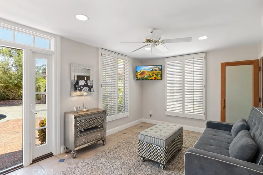 27532 Boothill Court Laguna Hills, CA 92653