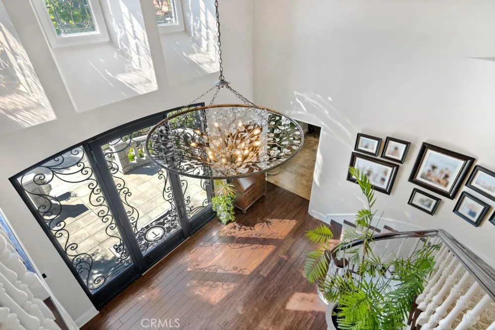 27532 Boothill Court Laguna Hills, CA 92653