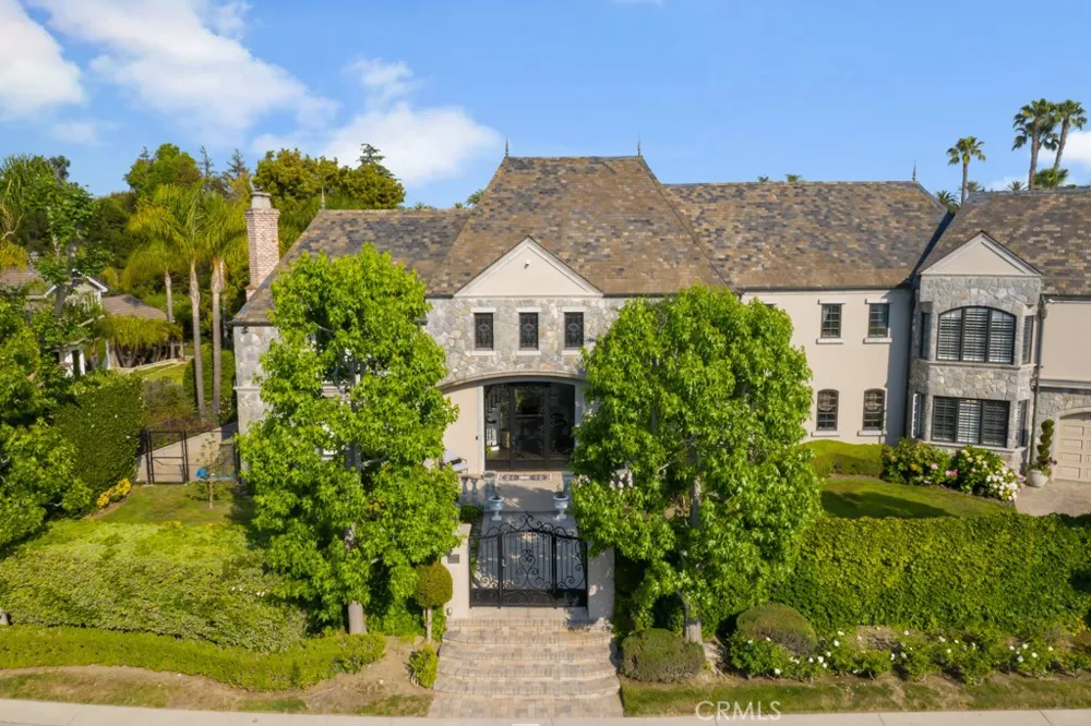 27532 Boothill Court Laguna Hills, CA 92653