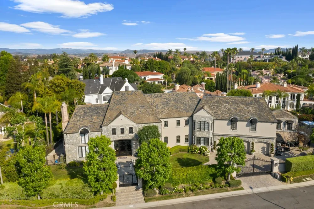 27532 Boothill Court Laguna Hills, CA 92653