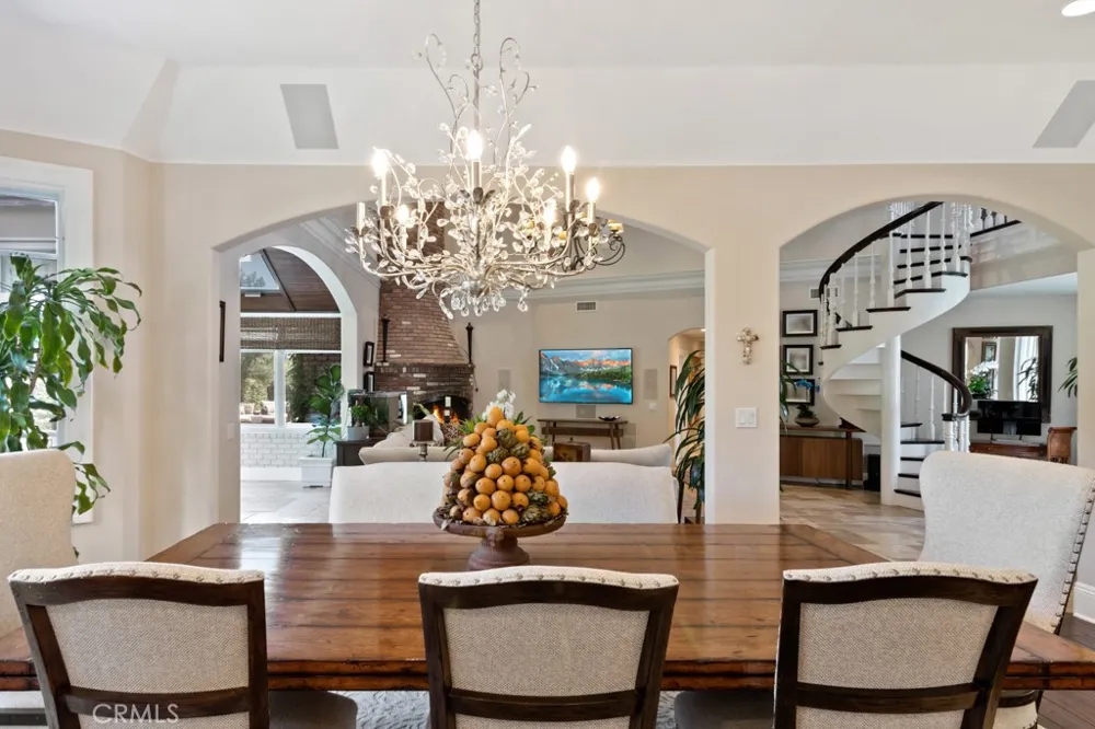 27532 Boothill Court Laguna Hills, CA 92653