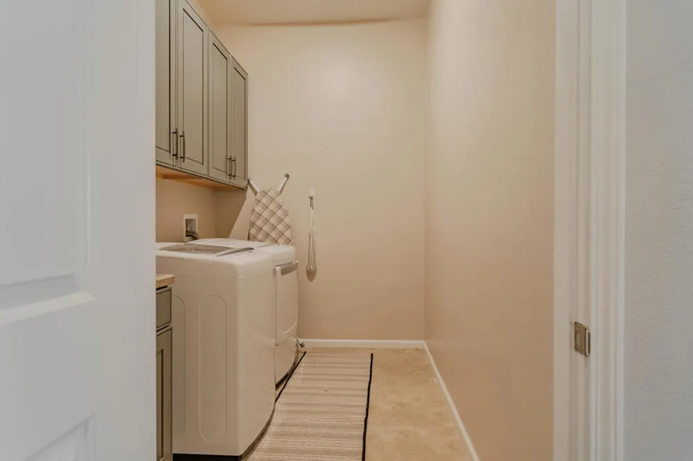2300 Via Calderia #2305 Palm Desert, CA 92260