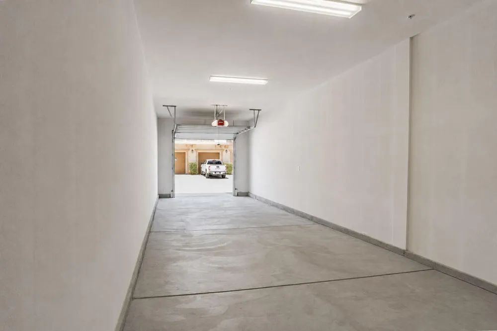 2300 Via Calderia #2305 Palm Desert, CA 92260