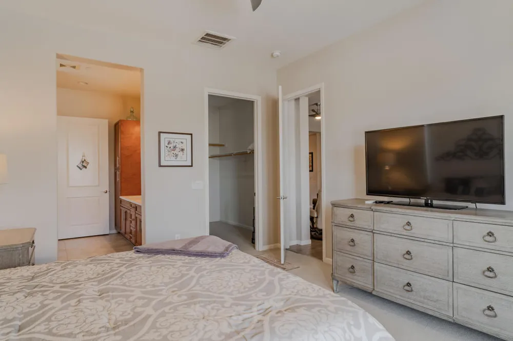 2300 Via Calderia #2305 Palm Desert, CA 92260