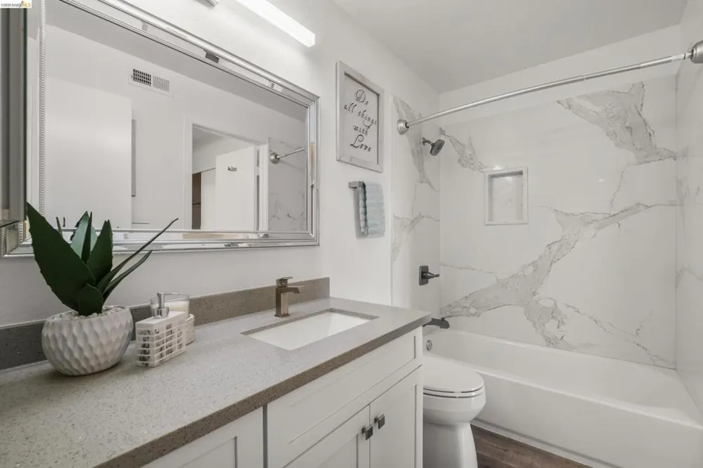 535 Pierce St #1207 Albany, CA 94706